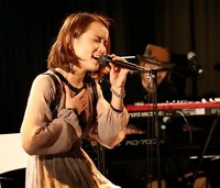 THYME　ライブ1.JPG